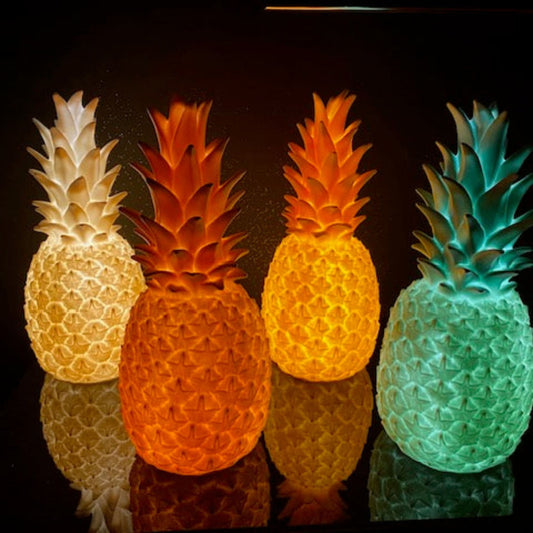 Lampe Piñacolada™ – Design Ananas – LED Multicolore Rechargeable – Goodnight Light