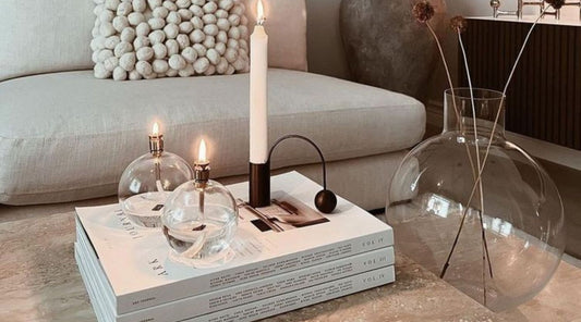 Pourquoi les lampes à huile reviennent en force dans la décoration intérieure ?