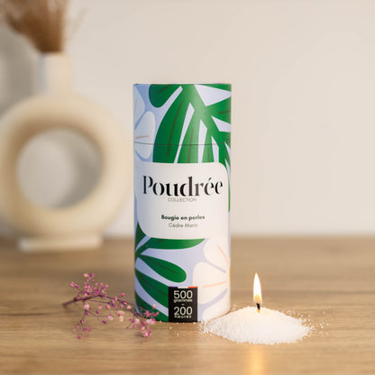 Bougie parfumée en perles blanches Poudrée Paris – Collection Flora