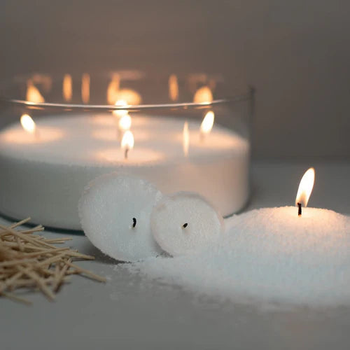 Bougie en perles de cire – Rechargeable & personnalisable – Poudrée Paris – 500g