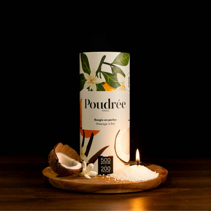 Bougie parfumée en perles blanches Poudrée Paris – Collection Permanente