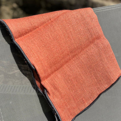 torchon en lin couleur cuivre